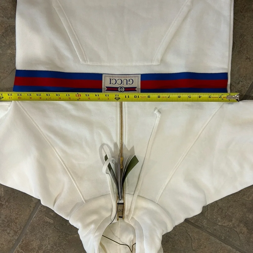 Men's Gucci, cotton jersey half zip closure,, hoodie size XS fits like medium